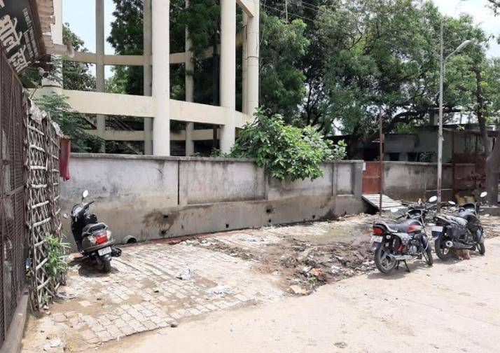 Sitapur Mandi me Gandagi